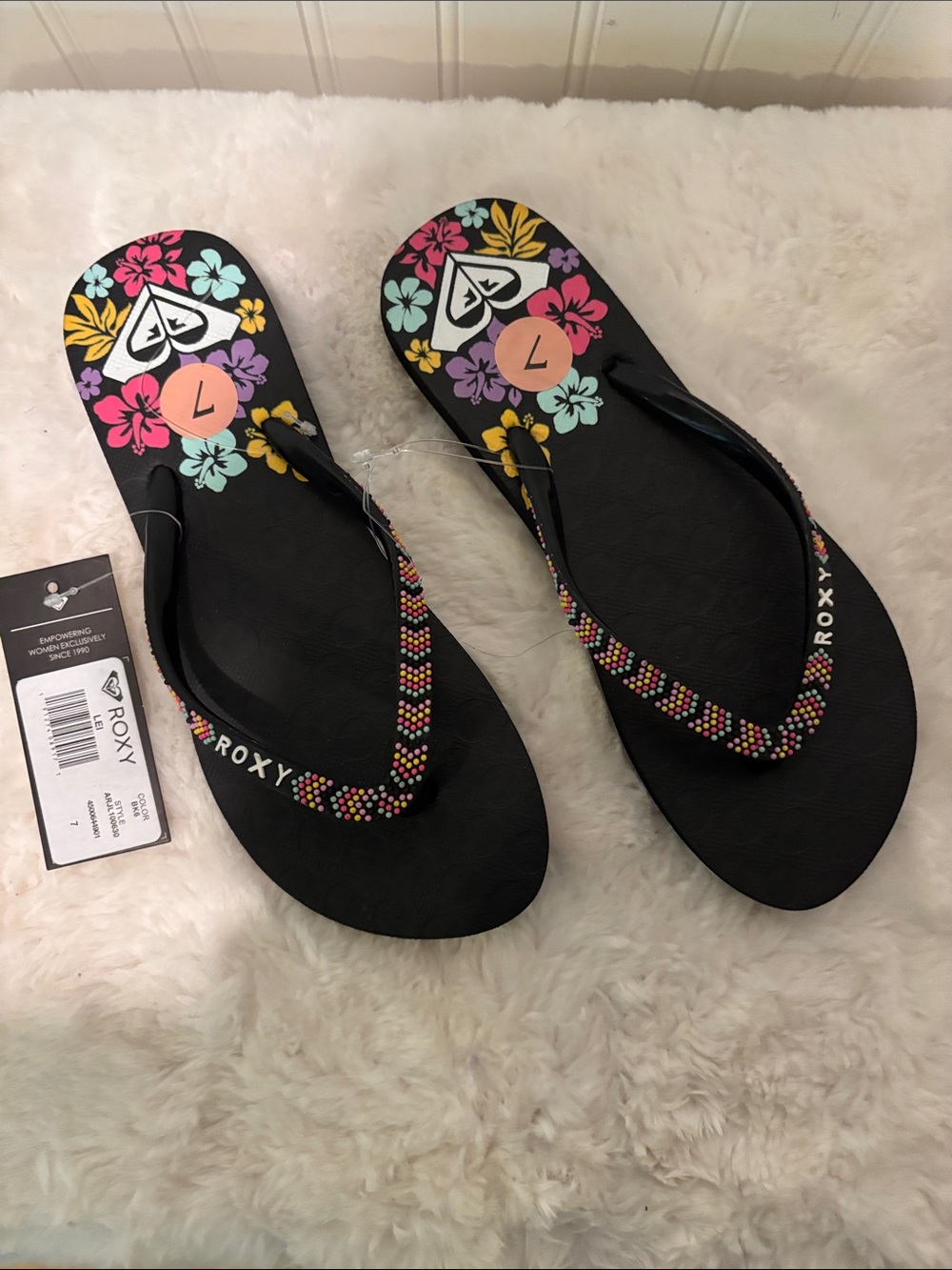 NWT Roxy Women’s Crush II Beaded Straps with Tropical Floral Design Sz 7